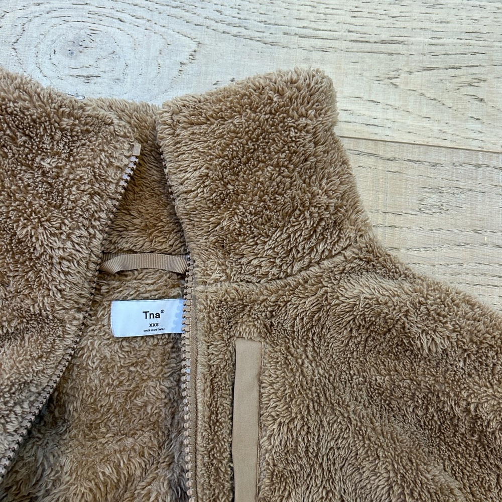 Aritzia TNA Womens Furry Zip Up Teddy Fleece, Tan, Fluffy, Sweater, Plush, XXS